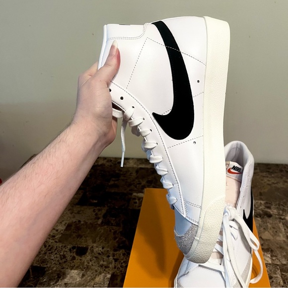 ✧･ﾟNWOT men’s nike blazer mid ‘77 vintage sneakers - Picture 4 of 8